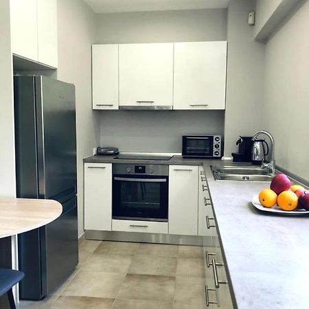 Charming Apartment In Faliro! Athena Bagian luar foto