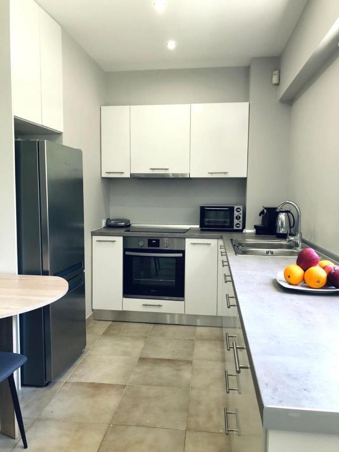 Charming Apartment In Faliro! Athena Bagian luar foto
